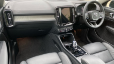 Volvo XC40 2.0 B4P Ultra Dark 5dr Auto Petrol Estate